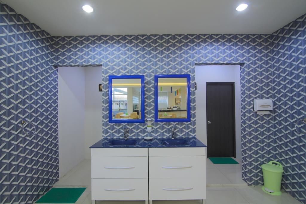 Fresh Hotel Sukabumi Exterior photo